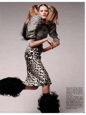 Constance Jablonski pic #189185