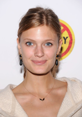 Constance Jablonski pic #473898