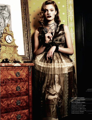 Constance Jablonski pic #259632