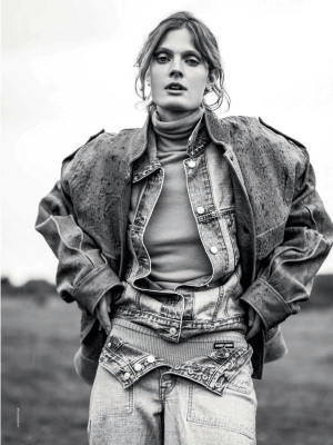 photo 13 in Constance Jablonski gallery [id1335503] 2023-10-14 00:00:00