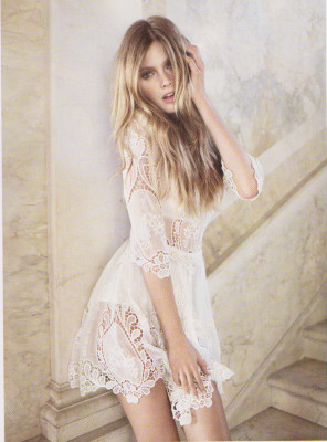 Constance Jablonski pic #343127