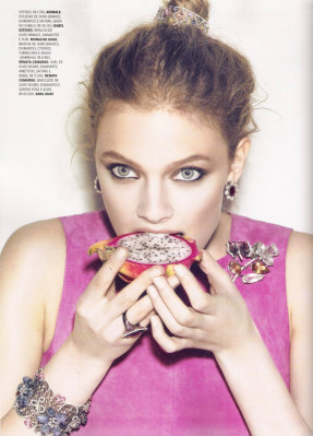 Constance Jablonski pic #397671