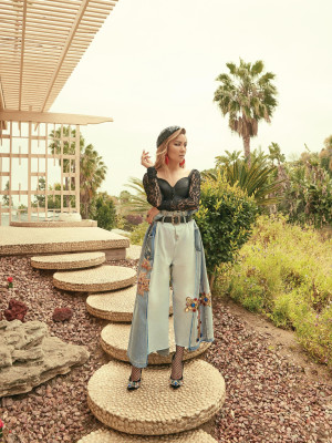 Constance Wu pic #1291355