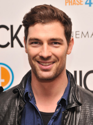 Cory Bond pic #501111