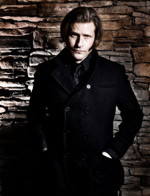 photo 3 in Crispin Glover gallery [id245626] 2010-03-29 00:00:00