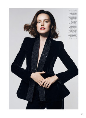 photo 16 in Daisy Ridley  gallery [id999775] 2018-01-19 00:00:00