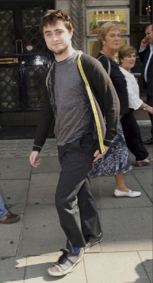 photo 7 in Daniel Radcliffe gallery [id593528] 2013-04-12 00:00:00