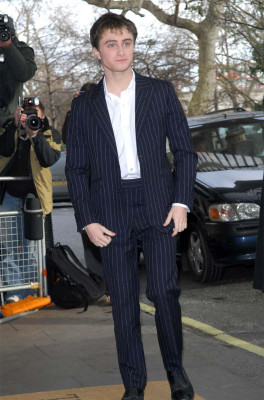 photo 20 in Daniel Radcliffe gallery [id595800] 2013-04-21 00:00:00
