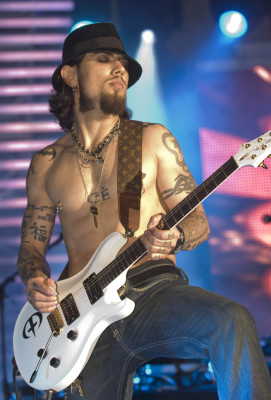 photo 3 in Dave Navarro gallery [id92523] 2008-05-23 00:00:00