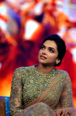 Deepika Padukone pic #805288