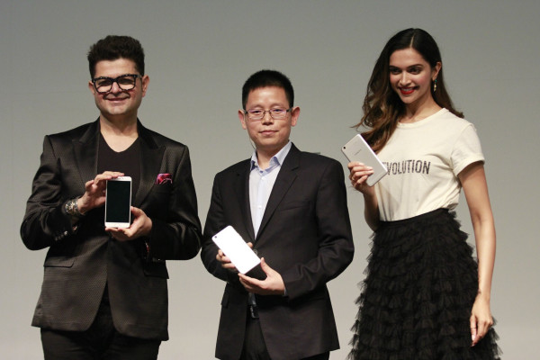 Deepika Padukone pic #918759