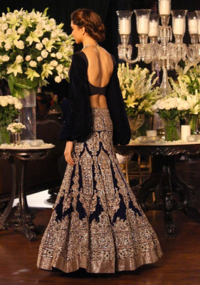 Deepika Padukone pic #803748
