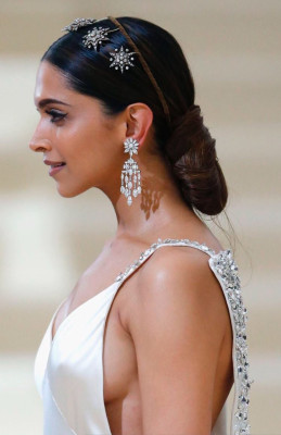 Deepika Padukone pic #934250