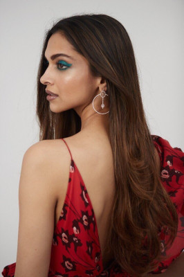 Deepika Padukone pic #934247