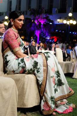 Deepika Padukone pic #920968