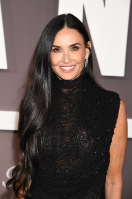 photo 27 in Demi Moore gallery [id1363826] 2025-01-15 00:00:00