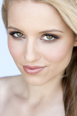 Dianna Agron pic #242144