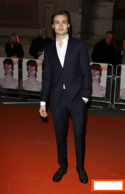 Douglas Booth pic #595485