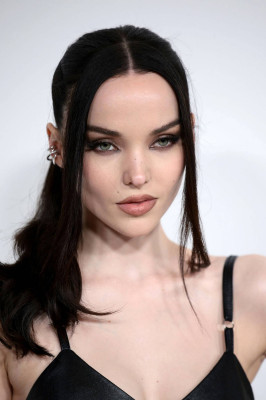 photo 7 in Dove Cameron gallery [id1338322] 2023-12-09 00:00:00