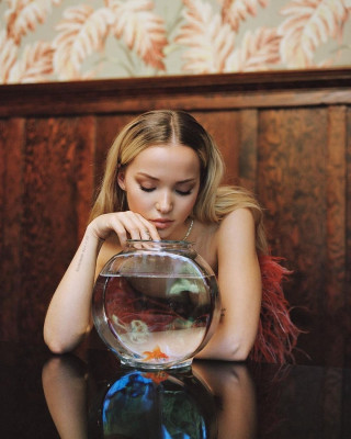 Dove Cameron pic #1222775