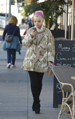 Dove Cameron pic #899058