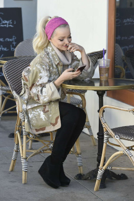 Dove Cameron pic #899005
