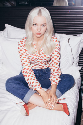 Dove Cameron pic #951193