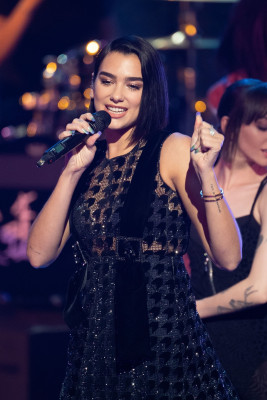 Dua Lipa pic #1082410