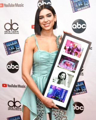 Dua Lipa pic #1096194