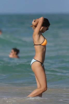 Eiza Gonzalez pic #816769