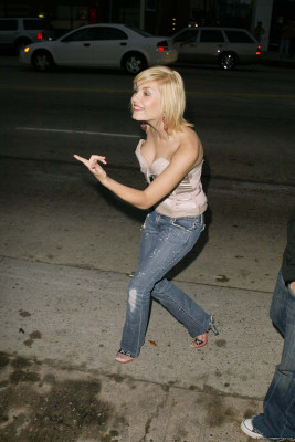 Elisha Cuthbert pic #403764