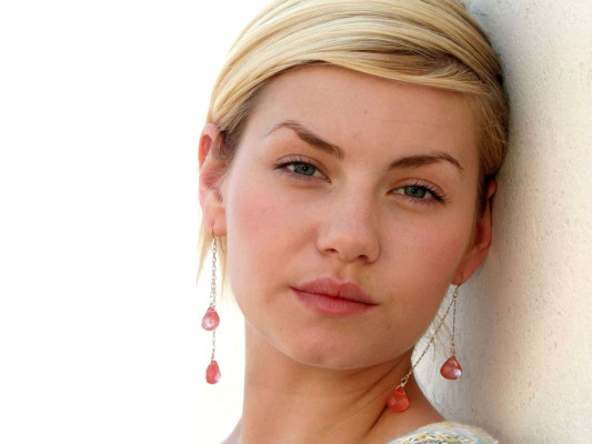 Elisha Cuthbert pic #556139