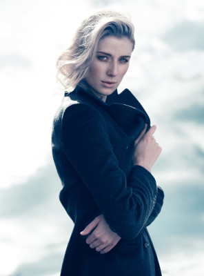photo 4 in Debicki gallery [id1311245] 2022-10-05 00:00:00