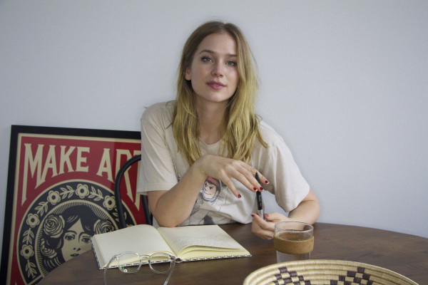 photo 14 in Elizabeth Lail gallery [id1210144] 2020-04-05 00:00:00