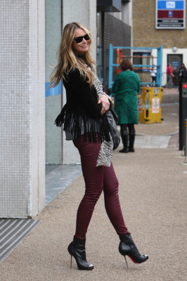 photo 27 in Elle Macpherson gallery [id644577] 2013-11-06 00:00:00
