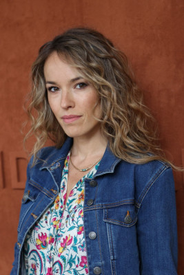 Elodie Fontan         pic #1337403