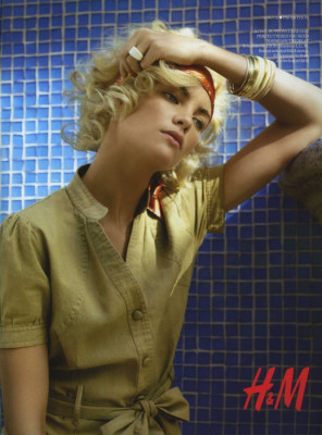 Elyse Taylor pic #99334
