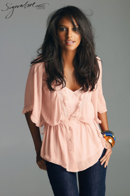 Emanuela de Paula pic #339612