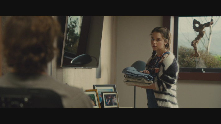 Emilia Clarke pic #879455