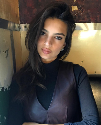 Emily Ratajkowski pic #815313