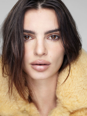 photo 5 in Emily Ratajkowski gallery [id1280415] 2021-11-14 00:00:00