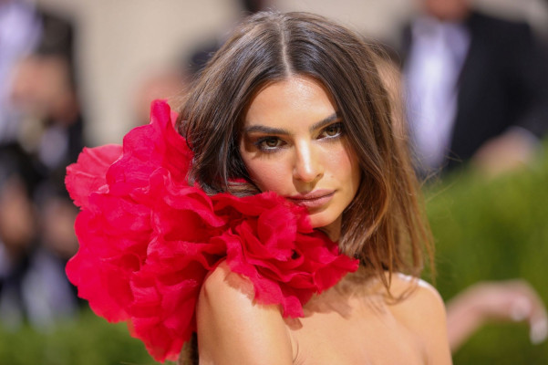 Emily Ratajkowski pic #1270993