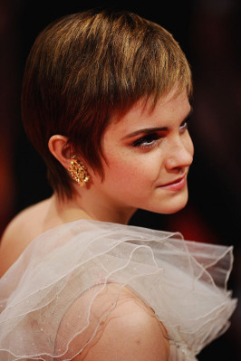 photo 4 in Emily Watson gallery [id345542] 2011-02-22 00:00:00