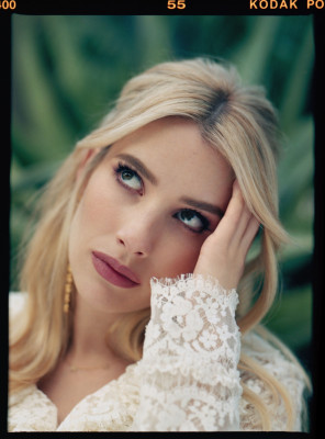 photo 3 in Emma Roberts gallery [id1240096] 2020-11-17 00:00:00