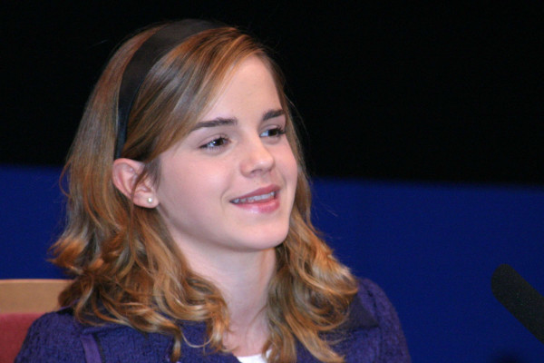 photo 9 in Emma Watson gallery [id58321] -0001-11-30 00:00:00