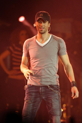 photo 28 in Enrique Iglesias gallery [id399046] 2011-08-29 00:00:00