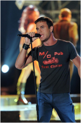 photo 18 in Enrique Iglesias gallery [id469661] 2012-04-02 00:00:00
