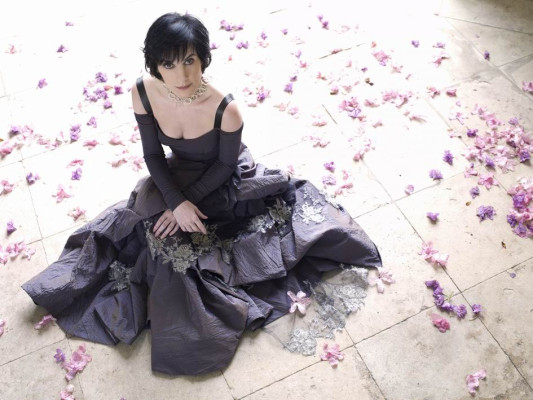 photo 16 in Enya gallery [id179316] 2009-09-11 00:00:00