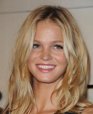 Erin Heatherton pic #428447