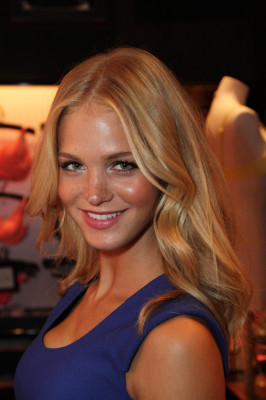 Erin Heatherton pic #461929